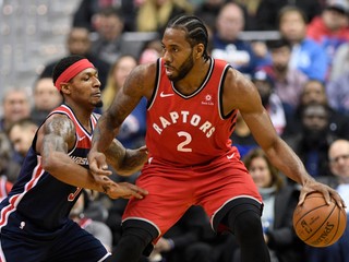 Momentka zo zápasu Washington - Toronto.