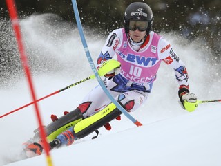 Francúzsky lyžiar Clement Noel sa usadil na čele po 1. kole slalomu Svetového pohára vo švajčiarskom Wengene v nedeľu 20. januára 2019.
