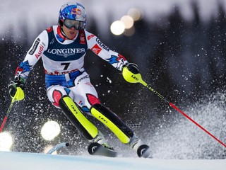 Alexis Pinturault počas slalomu v alpskej kombinácii MS v lyžovaní vo švédskom Aare.
