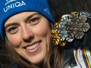 Petra Vlhová a jej tri medaily z MS v lyžovaní 2019 - zlato z obrovského slalomu, striebro z alpskej kombinácie a bronz zo slalomu.