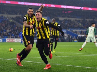 Gerard Deulofeu (vpravo) v drese Watfordu.