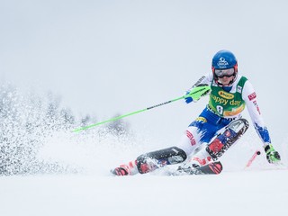 Petra Vlhová počas prvého kola slalomu žien v Maribore.