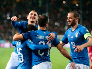Taliansko doma deklasovalo súpera. Švajčiari premrhali trojgólový náskok