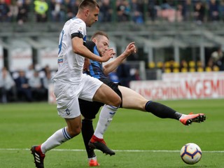 Škriniar bol pri bezgólovej remíze Interu, Neapol zabránil Juventusu oslavovať