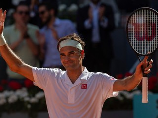 Federer prekonal svoj vlastný rekord. Desiaty raz vyhral turnaj v Halle