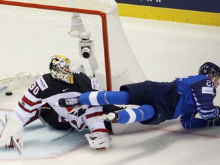 Kaapo Kakko v zápase Fínsko - Kanada na MS v hokeji 2019.