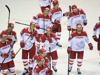 Hokejisti Dánska po zápase Veľká Británia - Dánsko na MS v hokeji 2019.