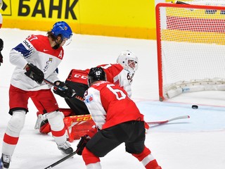 Momentka zo zápasu Rakúsko - Česko na MS v hokeji 2019.