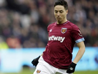 Samir Nasri v drese klubu West Ham United.