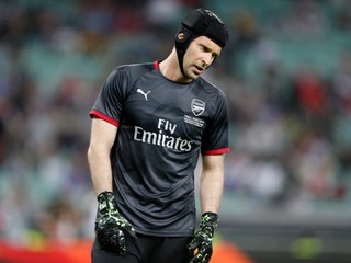 Petr Čech v poslednom zápase kariéry proti klubu, s ktorým vyhral anglické tituly aj Ligu majstrov. 