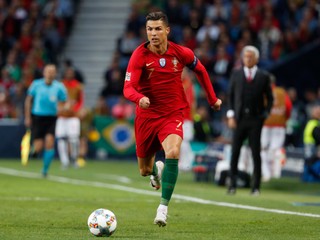 Cristiano Ronaldo v semifinálovom zápase Ligy národov 2018/2019.