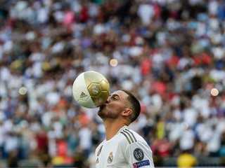 Eden Hazard v drese Realu Madrid.