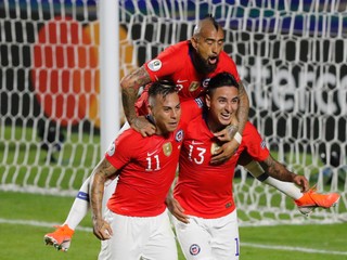 Futbalisti Chile.