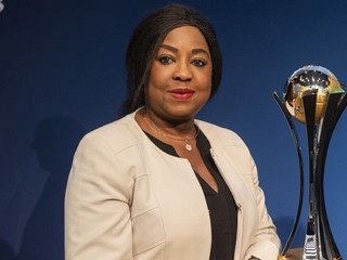 Generálna sekretárka FIFA Fatma Samourová bude najbližších šesť mesiacov fungovať ako generálny splnomocnenec pre Afriku.