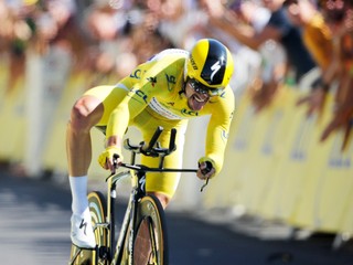 Julian Alaphilippe dokázal zvíťaziť v 13. etape Tour de France 2019.