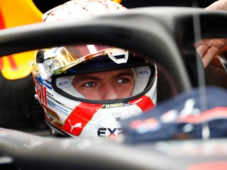 Verstappen stanovil nový rekord Hungaroringu a získal svoju prvú pole position v kariére