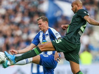 Ondrej Duda (vľavo) v drese Herthy Berlín.