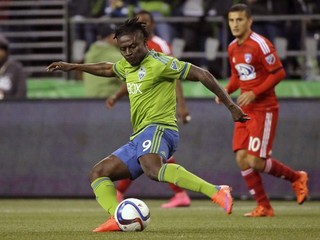 Martins vymení americké veľkomesto za ešte väčšiu mestskú aglomeráciu. Bude sa mu však v Číne dariť podobne ako v zámorskej MLS?