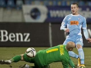 Adam Zreľák v gólovej šanci proti MŠK Žilina.