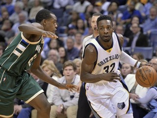 Jeff Green (vpravo) prestúpil z Memphisu Grizzlies do Los Angeles Clippers.