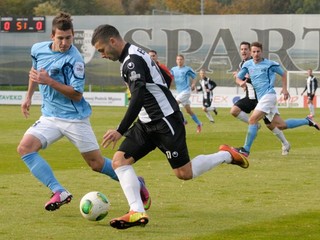 Dubeň (vľavo) si zahral v drese Nitry aj najvyššiu súťaž.