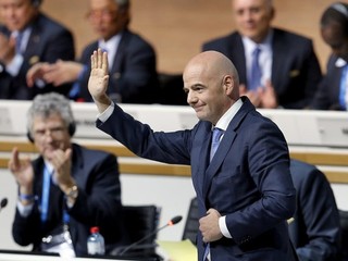 Doterajším generálnym sekretárom UEFA bol novozvolený šéf svetového futbalu Gianni Infantino.