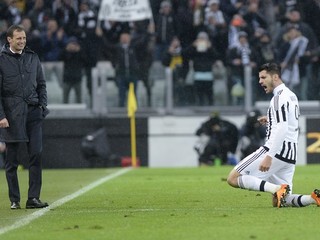 Z presného zásahu Alvara Moratu mal radosť aj jeho kouč Massimiliano Allegri.