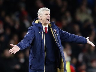 Arsenal opäť deptá fanúšikov a tí rozbíjajú televízory