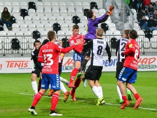 Na Myjave kraľovali dnes obrany.