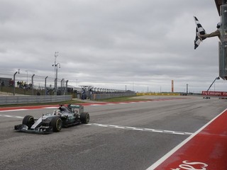Vlani v Austine vyhral Lewis Hamilton.
