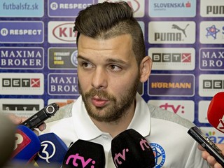 Ďuriš sa v týchto dňoch pripravuje v Senci so slovenskou reprezentáciou na blížiaci sa prípravný dvojzápas proti Lotyšsku a Írsku.