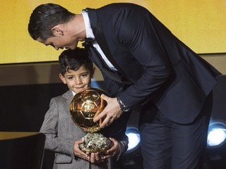 Vlani získal Zlatú loptu Ronaldo.