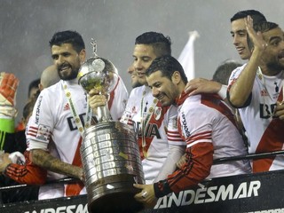 Kluby dúfajú, že si vďaka vylepšeným podmienkam z predaja TV práv finančne polepšia.