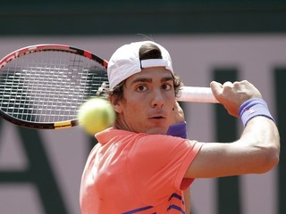 Ďalší tenisti priznali, že ich oslovili stávkarské mafie