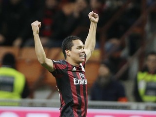 Prvý gól zápasu strelil Carlos Bacca (na fotke).