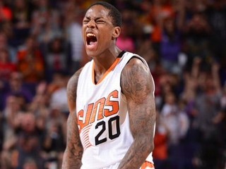 Suns ukončili sériu prehier, Goodwin rozhodol v poslednej sekunde