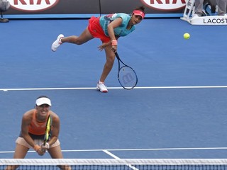 Hingisová a Mirzová majú nevídanú sériu