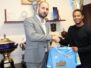 Scott presvedčil Slovan Bratislava na skúške.