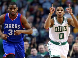 Avery Bradley (vpravo) prispel k víťazstvu Bostonu 25 bodmi.
