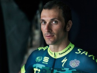 Nie tak dávno ešte preháňal súperov na cestách.