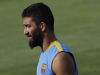 Arda Turan mohol s tímom iba trénovať.