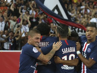 Futbalisti Paríža Saint Germani oslavujú víťazstvo - ilustračná fotografia.