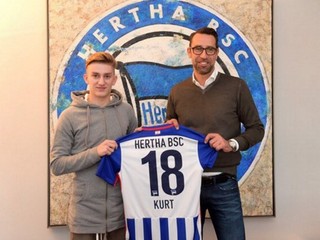 V Bayerne sa nepresadil. Talentovaný Nemec posilnil Herthu