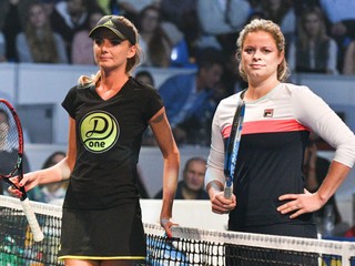 V novembri 2017 odohrala Kim Clijstersová exhibičný zápas proti Daniele Hantuchová, ktorá sa tak rozlúčila s kariérou.