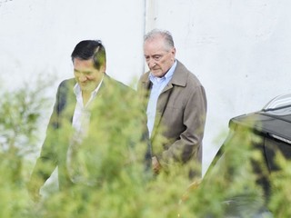 Bývalý viceprezident FIFA Eugenio Figueredo (vpravo).