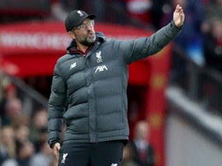 Jürgen Klopp počas zápasu proti Manchestru United.