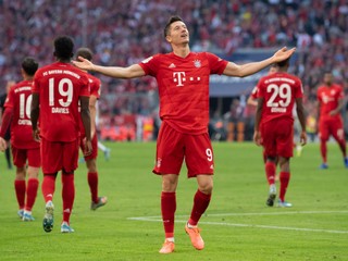 Bayern zvládol domáci zápas, Lewandowski prepisoval historické tabuľky