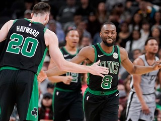 Boston zvíťazil na palubovke San Antonia.