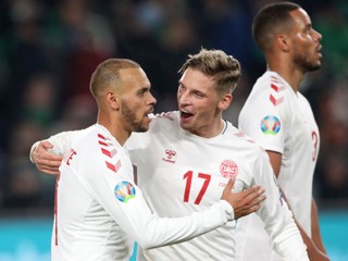 Dáni a Švajčiari postúpili na EURO. Taliani strelili deväť gólov