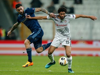 Erik Daniel v súboji Mohamedom Elnenym.